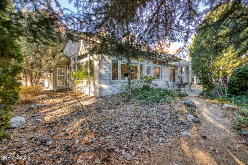 3850 Chinook Creek, Reno, Nevada 89519, 2 Bedrooms Bedrooms, ,3 BathroomsBathrooms,Residential,Residential,Chinook Creek,250058802