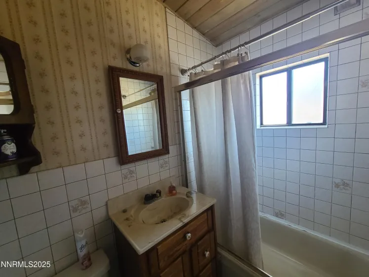 720 Stoker, Reno, Nevada 89503, 3 Bedrooms Bedrooms, ,1 BathroomBathrooms,Residential,Residential,Stoker,250058803