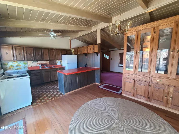 720 Stoker, Reno, Nevada 89503, 3 Bedrooms Bedrooms, ,1 BathroomBathrooms,Residential,Residential,Stoker,250058803