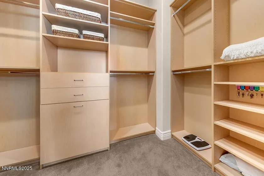 5989 Solstice, Sparks, Nevada 89436, 4 Bedrooms Bedrooms, ,4 BathroomsBathrooms,Residential,Residential,Solstice,250058807