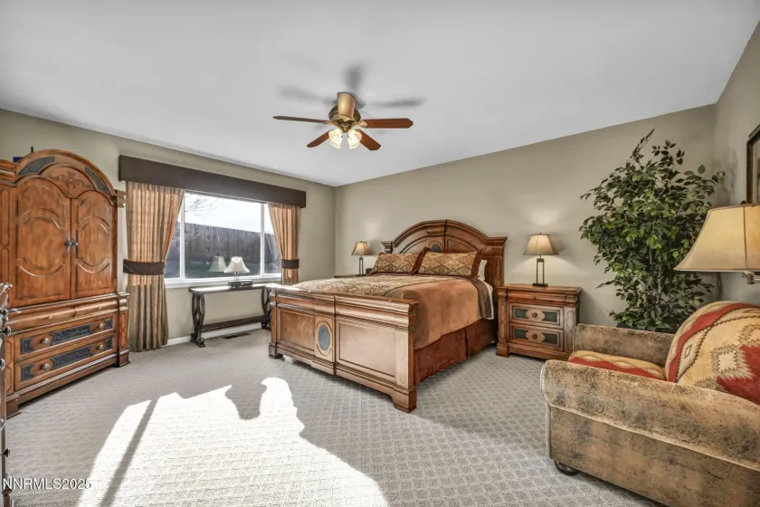 6142 Mia Vista, Reno, Nevada 89502, 4 Bedrooms Bedrooms, ,3 BathroomsBathrooms,Residential,Residential,Mia Vista,250058806