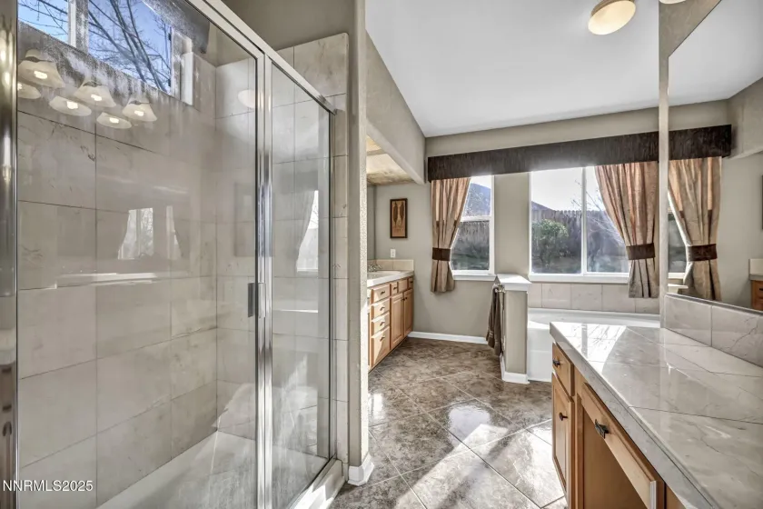 6142 Mia Vista, Reno, Nevada 89502, 4 Bedrooms Bedrooms, ,3 BathroomsBathrooms,Residential,Residential,Mia Vista,250058806