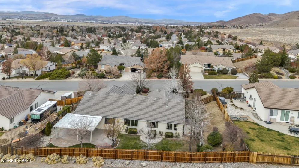 6142 Mia Vista, Reno, Nevada 89502, 4 Bedrooms Bedrooms, ,3 BathroomsBathrooms,Residential,Residential,Mia Vista,250058806