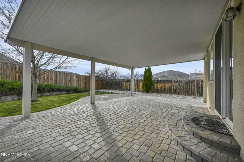 6142 Mia Vista, Reno, Nevada 89502, 4 Bedrooms Bedrooms, ,3 BathroomsBathrooms,Residential,Residential,Mia Vista,250058806