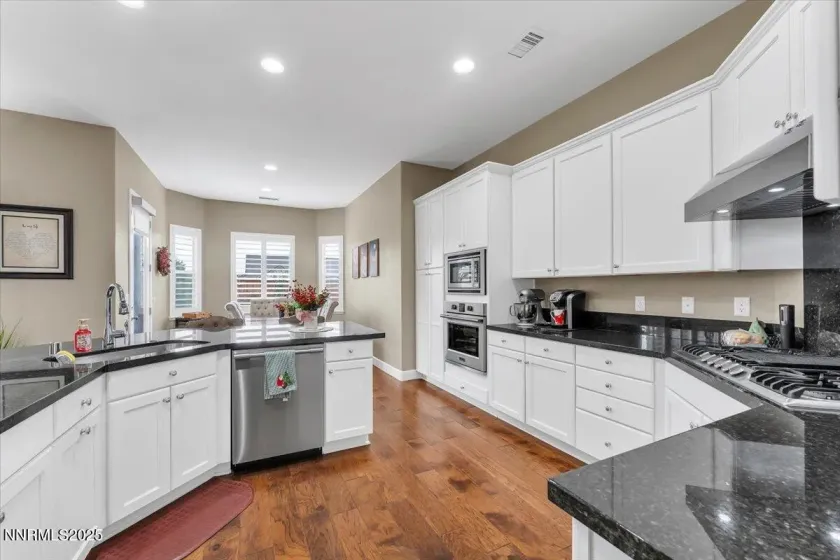 322 Desert Chukar, Spanish Springs, Nevada 89441, 3 Bedrooms Bedrooms, ,2 BathroomsBathrooms,Residential,Residential,Desert Chukar,250058809