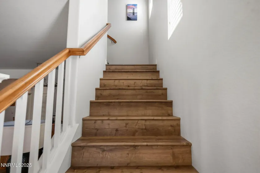 1304 Waterloo, Reno, Nevada 89509, 2 Bedrooms Bedrooms, ,3 BathroomsBathrooms,Residential,Residential,Waterloo,250058813