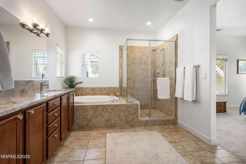 1304 Waterloo, Reno, Nevada 89509, 2 Bedrooms Bedrooms, ,3 BathroomsBathrooms,Residential,Residential,Waterloo,250058813