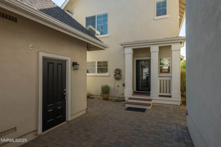 1304 Waterloo, Reno, Nevada 89509, 2 Bedrooms Bedrooms, ,3 BathroomsBathrooms,Residential,Residential,Waterloo,250058813