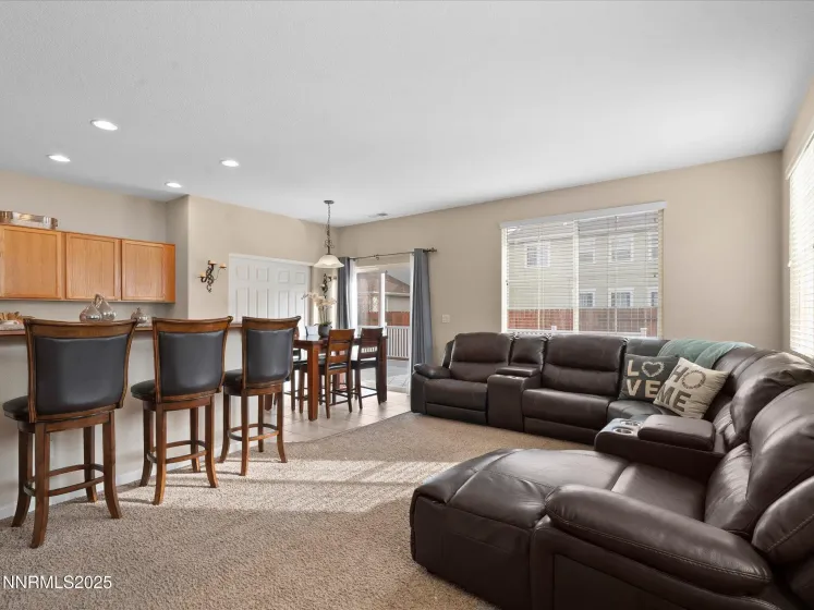 8934 Sorcha, Reno, Nevada 89506, 5 Bedrooms Bedrooms, ,3 BathroomsBathrooms,Residential,Residential,Sorcha,250058814