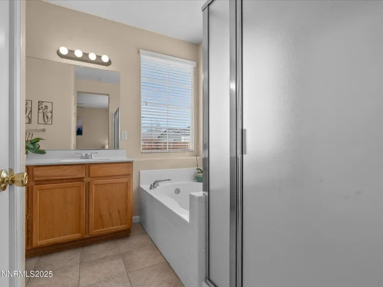 8934 Sorcha, Reno, Nevada 89506, 5 Bedrooms Bedrooms, ,3 BathroomsBathrooms,Residential,Residential,Sorcha,250058814