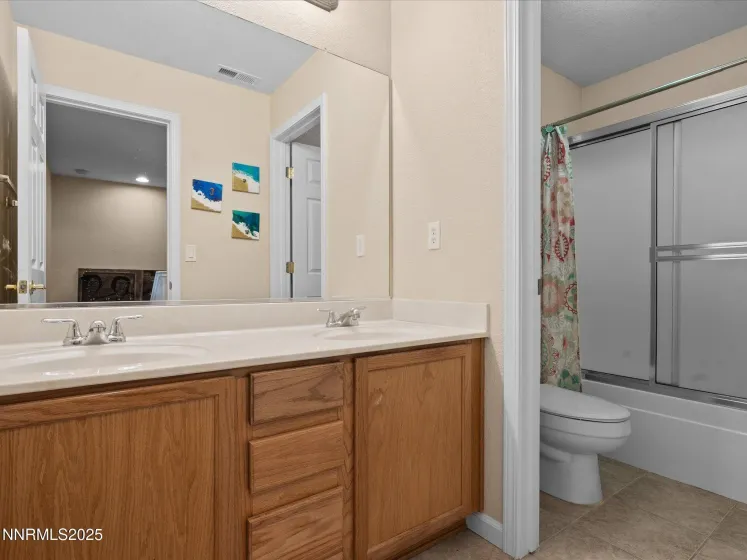 8934 Sorcha, Reno, Nevada 89506, 5 Bedrooms Bedrooms, ,3 BathroomsBathrooms,Residential,Residential,Sorcha,250058814