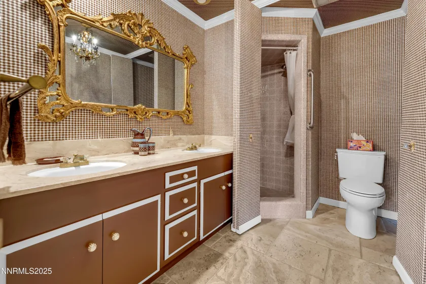 1281 Skyline, Reno, Nevada 89509, 5 Bedrooms Bedrooms, ,4 BathroomsBathrooms,Residential,Residential,Skyline,250058815