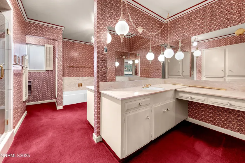 1281 Skyline, Reno, Nevada 89509, 5 Bedrooms Bedrooms, ,4 BathroomsBathrooms,Residential,Residential,Skyline,250058815