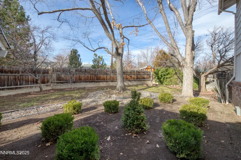 1281 Skyline, Reno, Nevada 89509, 5 Bedrooms Bedrooms, ,4 BathroomsBathrooms,Residential,Residential,Skyline,250058815