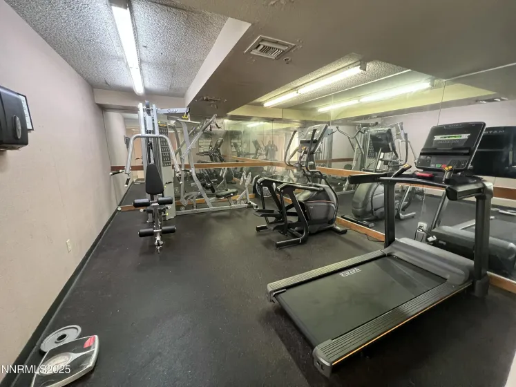 3095 Lakeside, Reno, Nevada 89509, 2 Bedrooms Bedrooms, ,2 BathroomsBathrooms,Residential,Residential,Lakeside,250057196