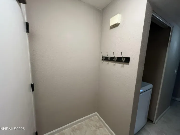 3095 Lakeside, Reno, Nevada 89509, 2 Bedrooms Bedrooms, ,2 BathroomsBathrooms,Residential,Residential,Lakeside,250057196