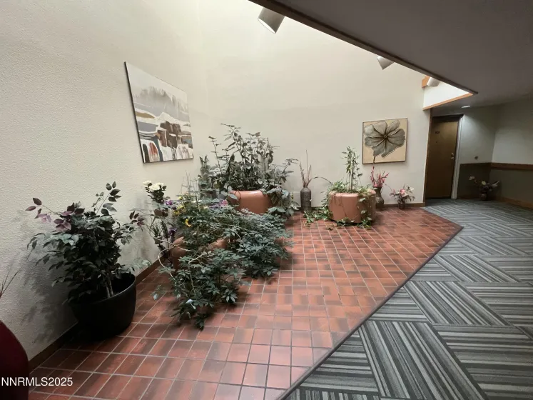 3095 Lakeside, Reno, Nevada 89509, 2 Bedrooms Bedrooms, ,2 BathroomsBathrooms,Residential,Residential,Lakeside,250057196