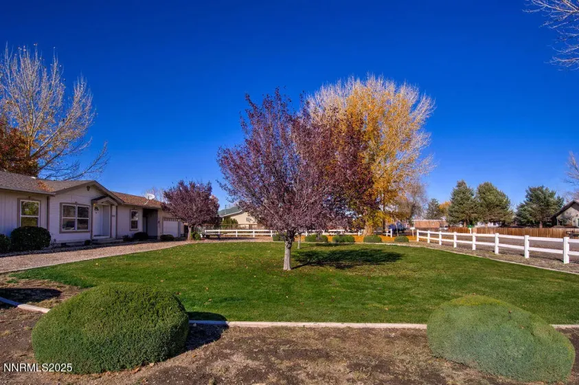 7 Pinto, Yerington, Nevada 89447, 3 Bedrooms Bedrooms, ,2 BathroomsBathrooms,Residential,Residential,Pinto,250058816