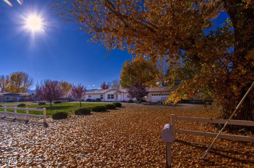 7 Pinto, Yerington, Nevada 89447, 3 Bedrooms Bedrooms, ,2 BathroomsBathrooms,Residential,Residential,Pinto,250058816