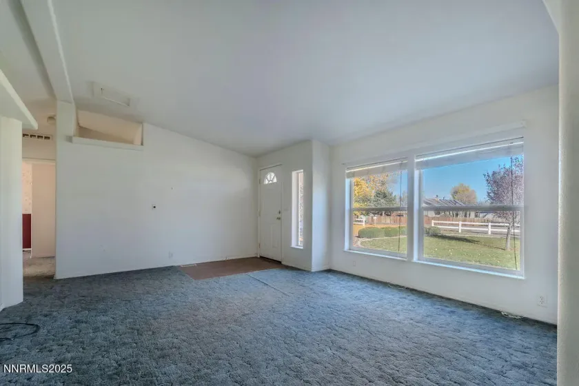 7 Pinto, Yerington, Nevada 89447, 3 Bedrooms Bedrooms, ,2 BathroomsBathrooms,Residential,Residential,Pinto,250058816