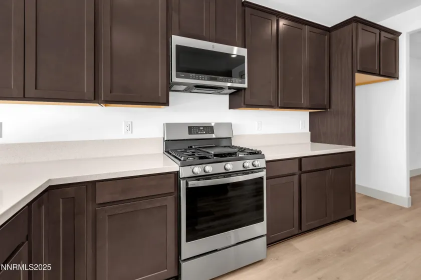 3156 Orrizonte, Reno, Nevada 89512, 3 Bedrooms Bedrooms, ,3 BathroomsBathrooms,Residential,Residential,Orrizonte,250058817