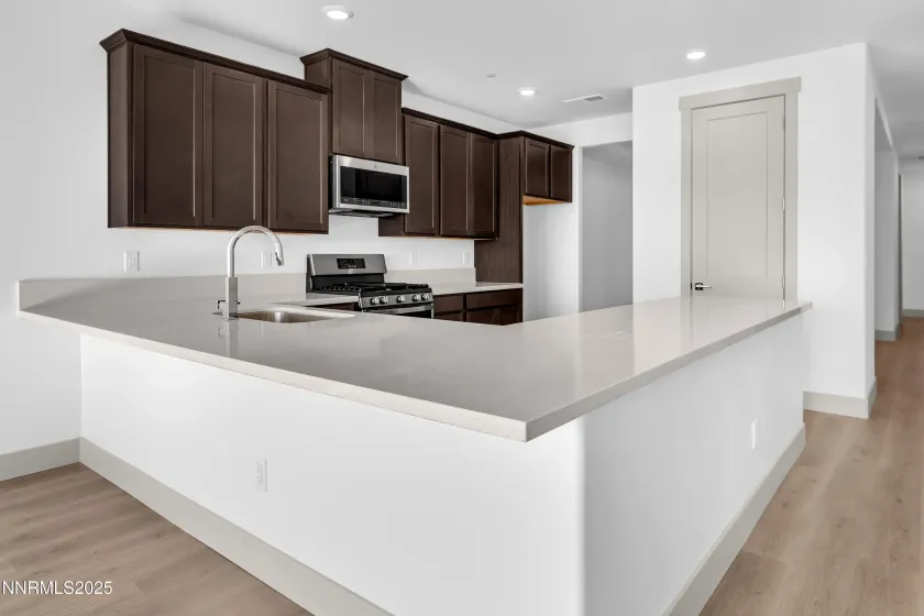 3156 Orrizonte, Reno, Nevada 89512, 3 Bedrooms Bedrooms, ,3 BathroomsBathrooms,Residential,Residential,Orrizonte,250058817