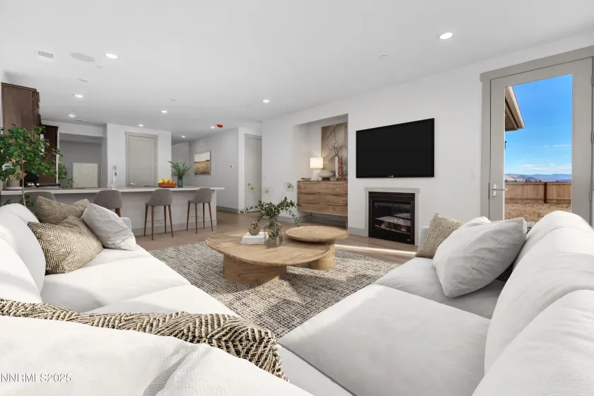 3156 Orrizonte, Reno, Nevada 89512, 3 Bedrooms Bedrooms, ,3 BathroomsBathrooms,Residential,Residential,Orrizonte,250058817