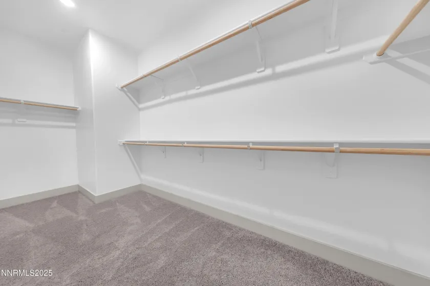 3156 Orrizonte, Reno, Nevada 89512, 3 Bedrooms Bedrooms, ,3 BathroomsBathrooms,Residential,Residential,Orrizonte,250058817