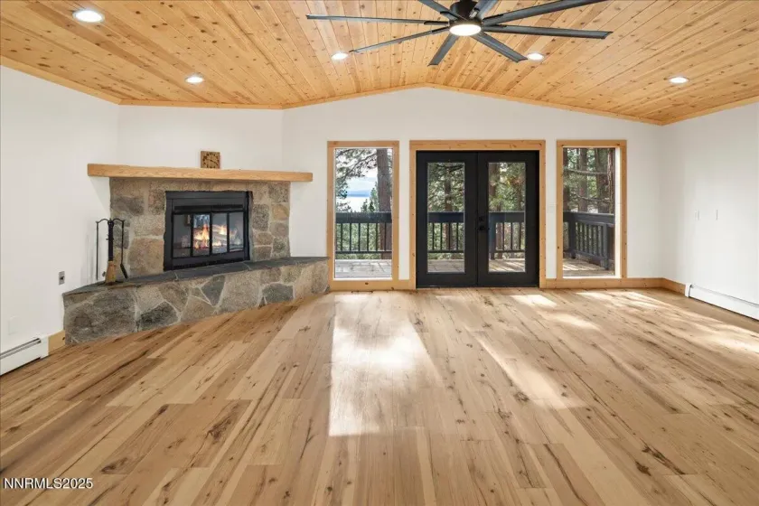 701 Tyner, Incline Village, Nevada 89451, 3 Bedrooms Bedrooms, ,3 BathroomsBathrooms,Residential,Residential,Tyner,250058820