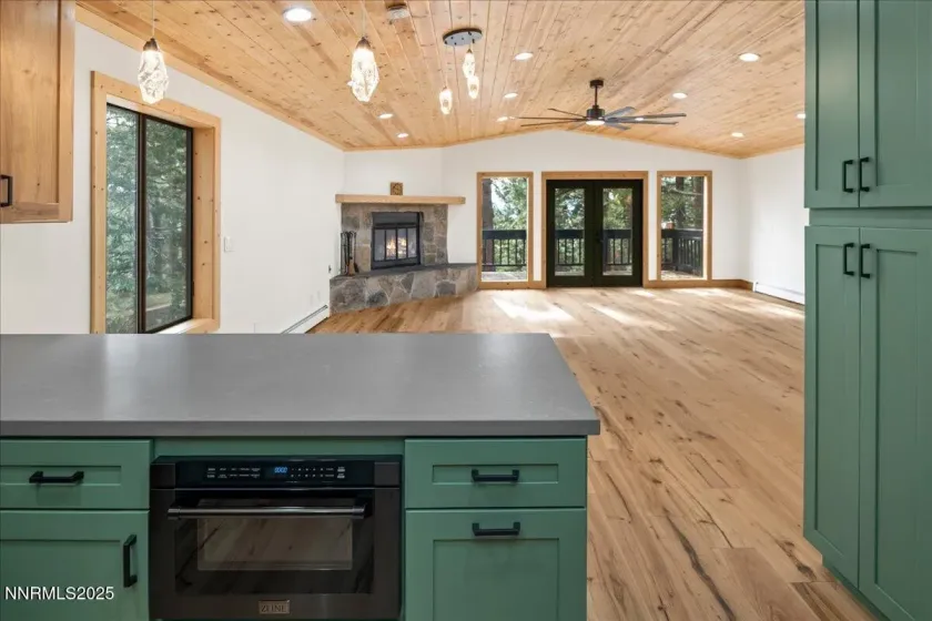 701 Tyner, Incline Village, Nevada 89451, 3 Bedrooms Bedrooms, ,3 BathroomsBathrooms,Residential,Residential,Tyner,250058820