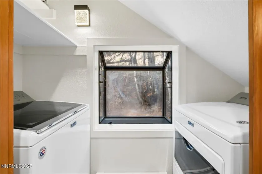 701 Tyner, Incline Village, Nevada 89451, 3 Bedrooms Bedrooms, ,3 BathroomsBathrooms,Residential,Residential,Tyner,250058820