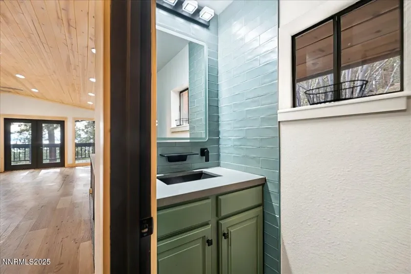 701 Tyner, Incline Village, Nevada 89451, 3 Bedrooms Bedrooms, ,3 BathroomsBathrooms,Residential,Residential,Tyner,250058820