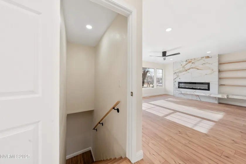 60 Rosetta Stone, Sparks, Nevada 89441, 3 Bedrooms Bedrooms, ,2 BathroomsBathrooms,Residential,Residential,Rosetta Stone,250058819