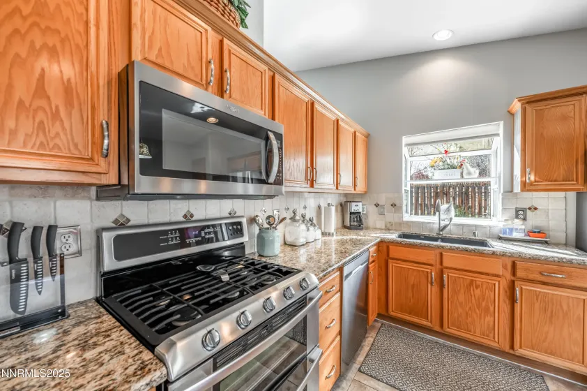 45 Green Spring, Reno, Nevada 89511, 3 Bedrooms Bedrooms, ,2 BathroomsBathrooms,Residential,Residential,Green Spring,250058822