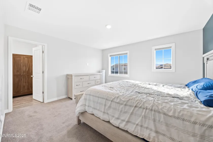 1383 Old Barn, Sparks, Nevada 89436, 3 Bedrooms Bedrooms, ,3 BathroomsBathrooms,Residential,Residential,Old Barn,250058823