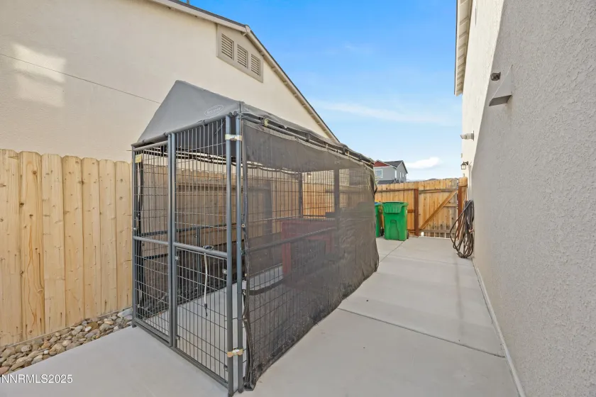 1383 Old Barn, Sparks, Nevada 89436, 3 Bedrooms Bedrooms, ,3 BathroomsBathrooms,Residential,Residential,Old Barn,250058823