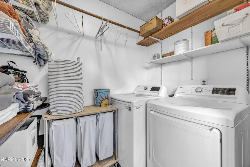 1100 Mission, Reno, Nevada 89503, 3 Bedrooms Bedrooms, ,3 BathroomsBathrooms,Residential,Residential,Mission,250058827