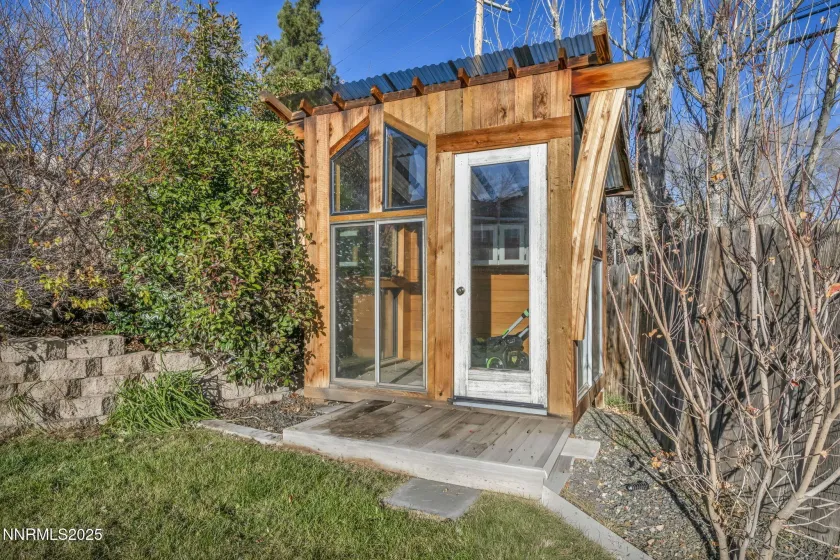 1100 Mission, Reno, Nevada 89503, 3 Bedrooms Bedrooms, ,3 BathroomsBathrooms,Residential,Residential,Mission,250058827