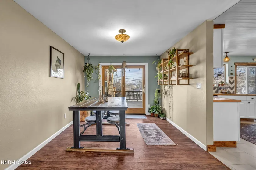 1100 Mission, Reno, Nevada 89503, 3 Bedrooms Bedrooms, ,3 BathroomsBathrooms,Residential,Residential,Mission,250058827