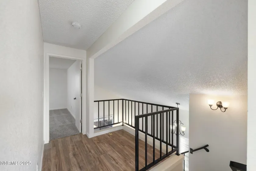 3222 Myles, Sparks, Nevada 89434, 3 Bedrooms Bedrooms, ,3 BathroomsBathrooms,Residential,Residential,Myles,250058831