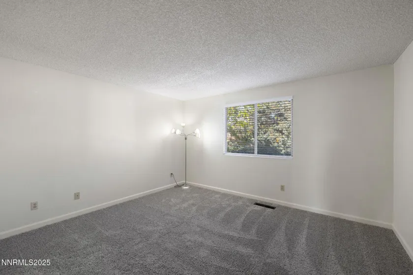 3222 Myles, Sparks, Nevada 89434, 3 Bedrooms Bedrooms, ,3 BathroomsBathrooms,Residential,Residential,Myles,250058831