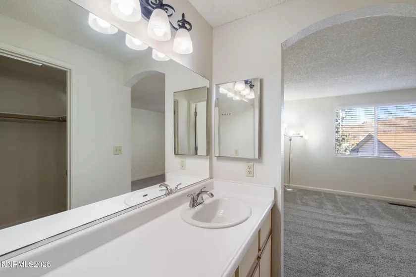 3222 Myles, Sparks, Nevada 89434, 3 Bedrooms Bedrooms, ,3 BathroomsBathrooms,Residential,Residential,Myles,250058831