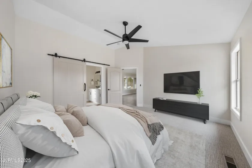 207 White Rose, Sparks, Nevada 89441, 4 Bedrooms Bedrooms, ,2 BathroomsBathrooms,Residential,Residential,White Rose,250058838