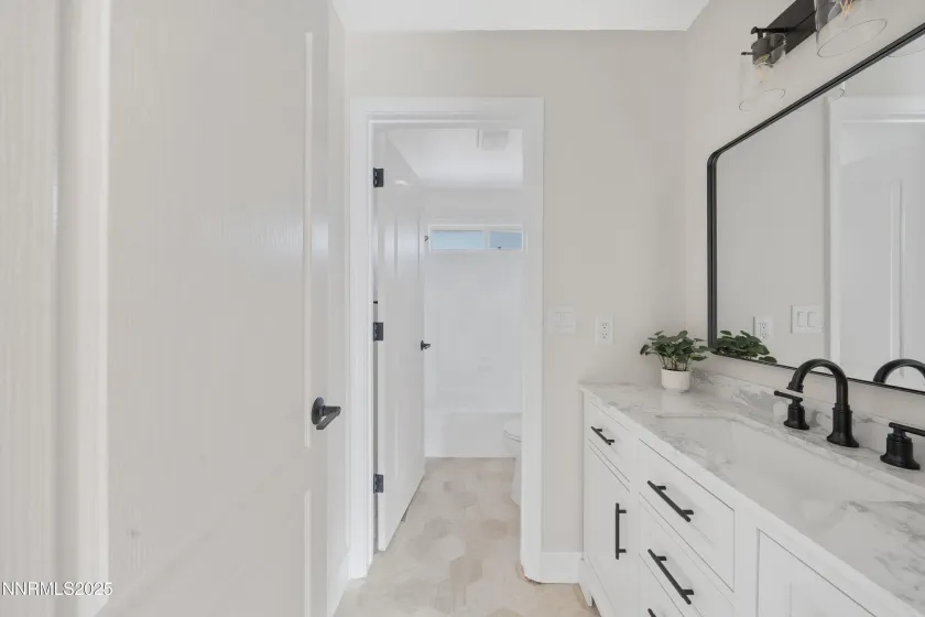 207 White Rose, Sparks, Nevada 89441, 4 Bedrooms Bedrooms, ,2 BathroomsBathrooms,Residential,Residential,White Rose,250058838