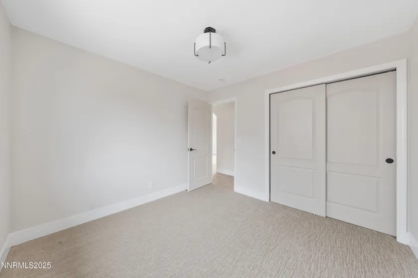 207 White Rose, Sparks, Nevada 89441, 4 Bedrooms Bedrooms, ,2 BathroomsBathrooms,Residential,Residential,White Rose,250058838