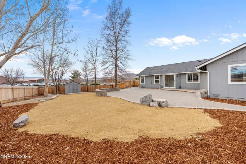 207 White Rose, Sparks, Nevada 89441, 4 Bedrooms Bedrooms, ,2 BathroomsBathrooms,Residential,Residential,White Rose,250058838