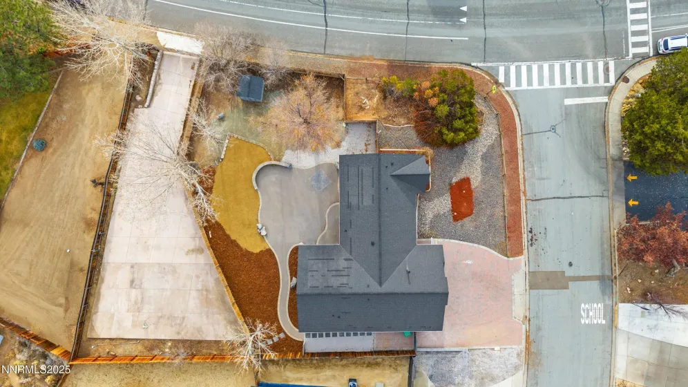 207 White Rose, Sparks, Nevada 89441, 4 Bedrooms Bedrooms, ,2 BathroomsBathrooms,Residential,Residential,White Rose,250058838