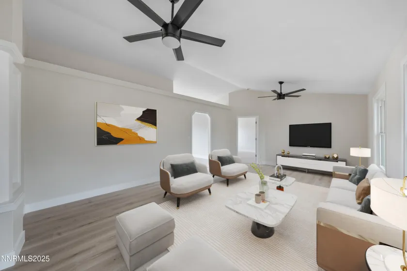 207 White Rose, Sparks, Nevada 89441, 4 Bedrooms Bedrooms, ,2 BathroomsBathrooms,Residential,Residential,White Rose,250058838