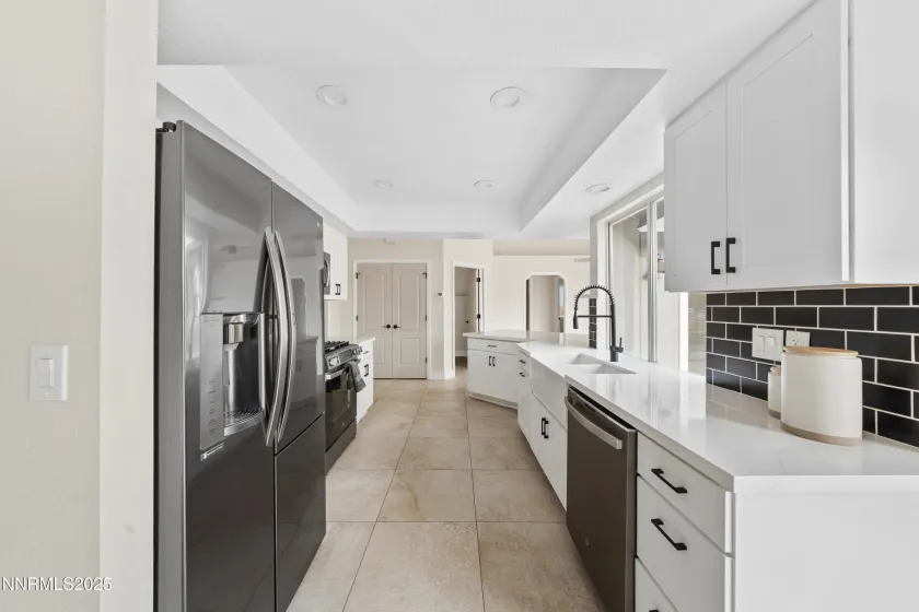 207 White Rose, Sparks, Nevada 89441, 4 Bedrooms Bedrooms, ,2 BathroomsBathrooms,Residential,Residential,White Rose,250058838