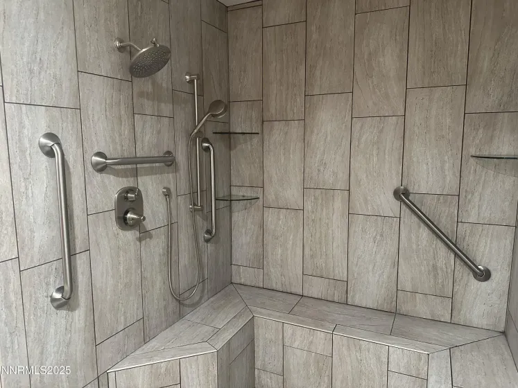 1175 Fairfield, Reno, Nevada 89509, 2 Bedrooms Bedrooms, ,2 BathroomsBathrooms,Residential,Residential,Fairfield,250058840